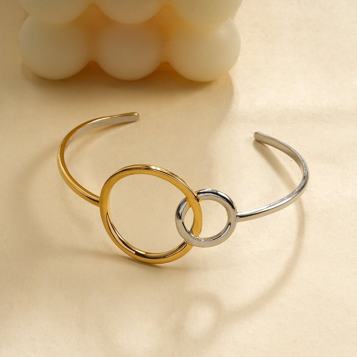 Bracciale rigido bicolore a doppio cerchio