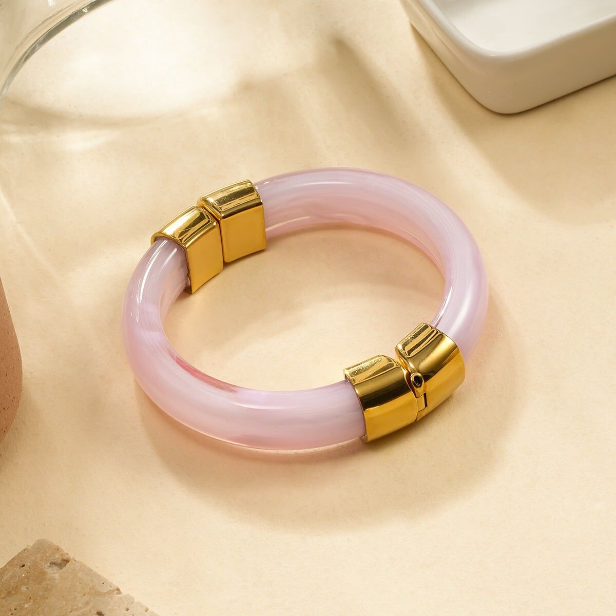 Bracciale magnetico apribile in resina rosa