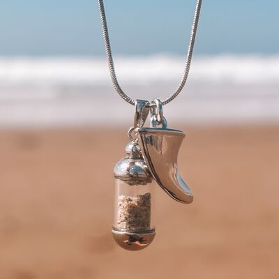 Collar con colgante de aleta Laguna Beach en plata