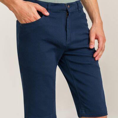 Short en jean bleu marine coupe ajustée