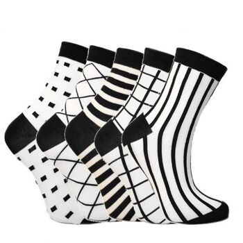 Coffret cadeau chaussettes baskets hautes 1