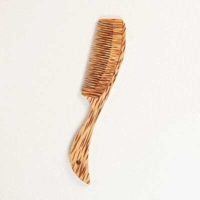 Huski Home sustainable Hand-Carved Coconut Wood Comb
