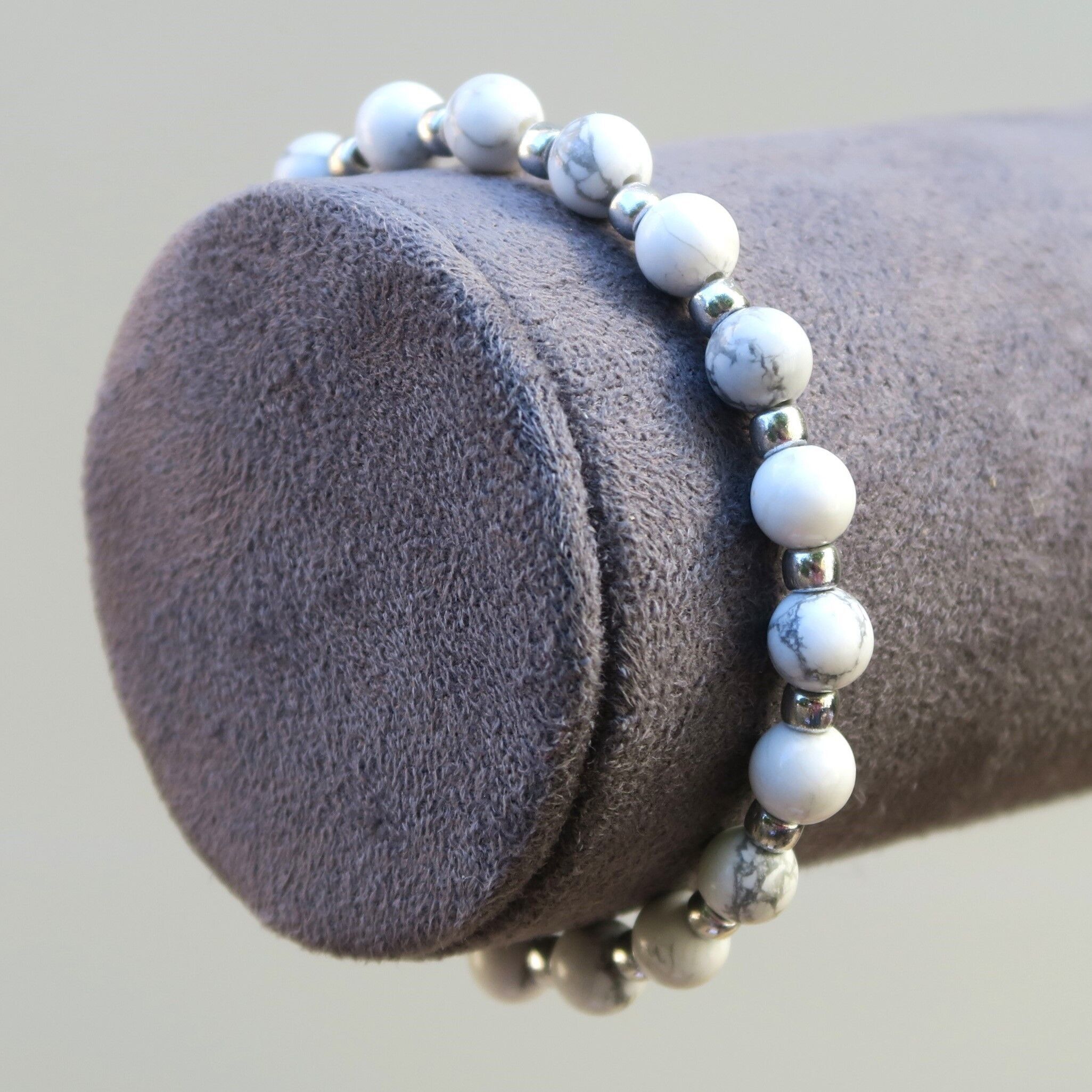 Bracciale in pietra fine - Howlite