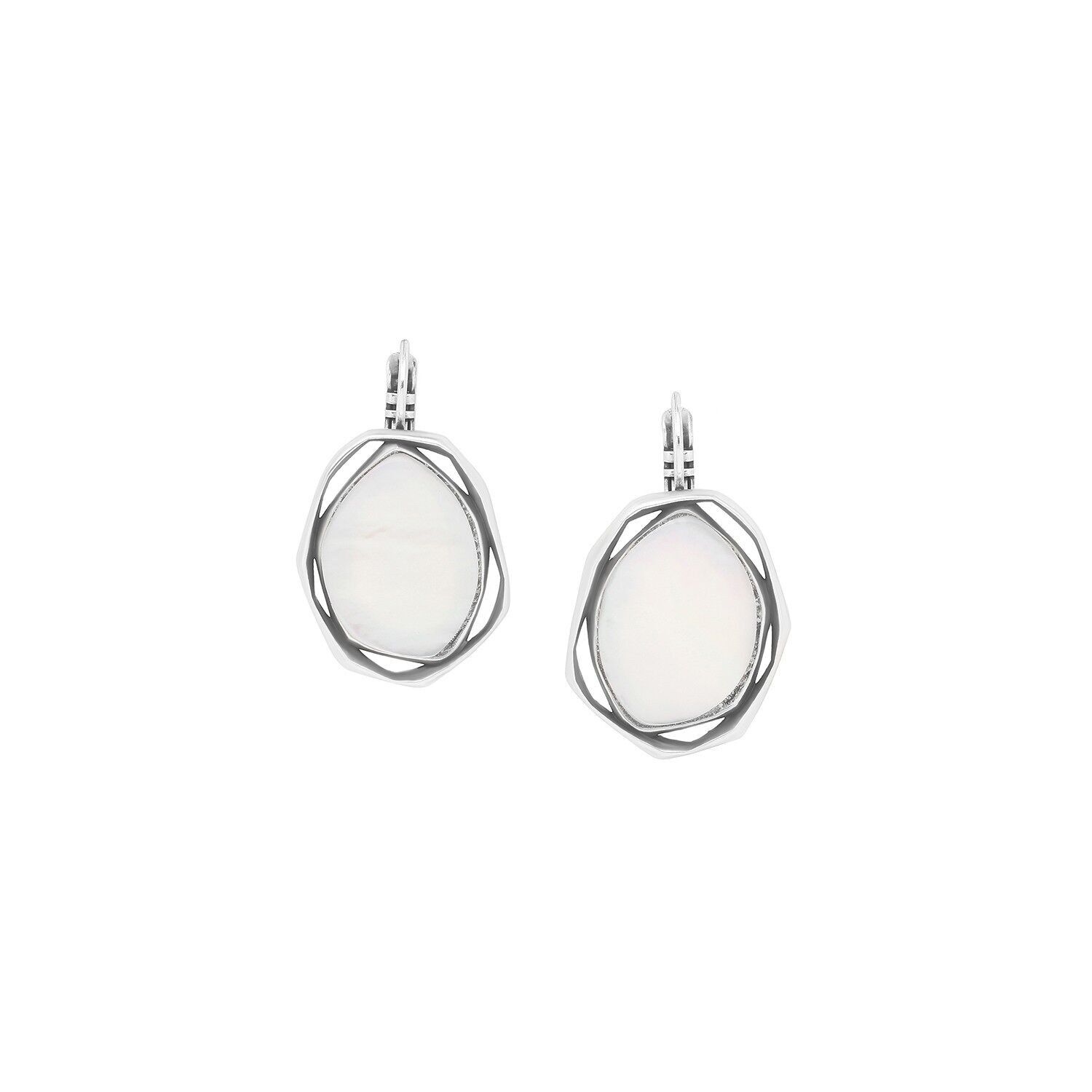 REFLET   boucles d'oreilles dormeuses argentées nacre blanche
