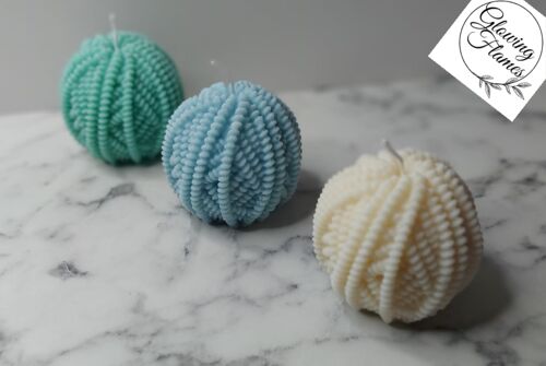 Scented wool/ Yarn ball candle