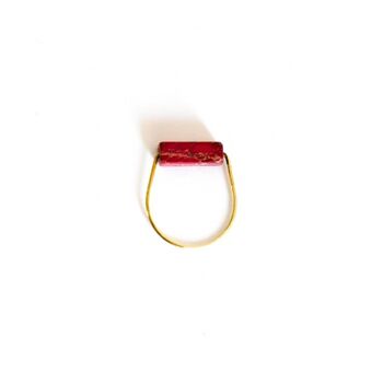 Bague pierre Bordeaux 1