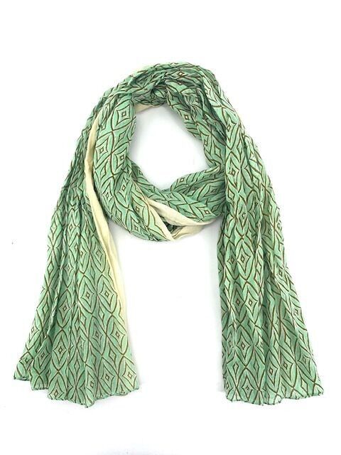 Bufanda 100% algodón indio: ideal para verano y playa.