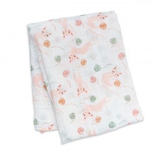 Lulujo swaddle 120x120 - Kitty