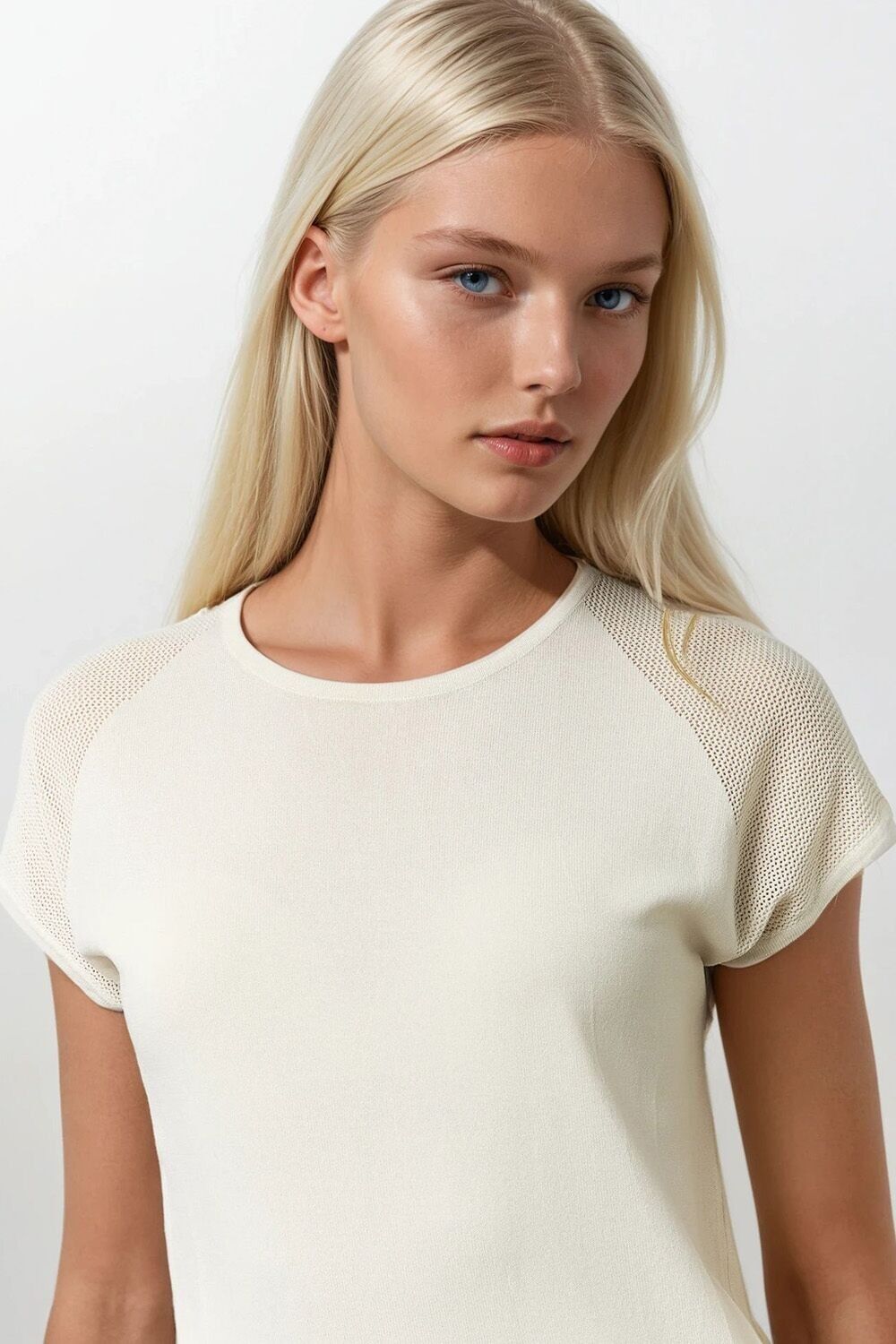 Beige Short Sleeve Sweater with knitted mesh on the shoulder