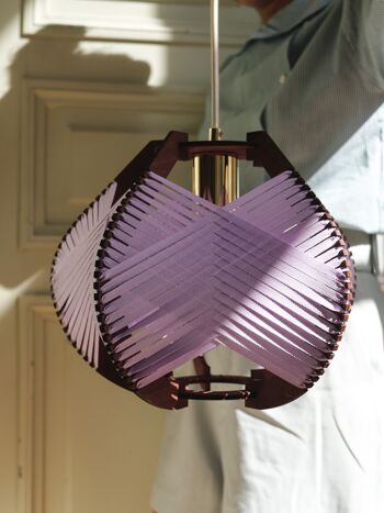 Petite lampe lilas / posée 4