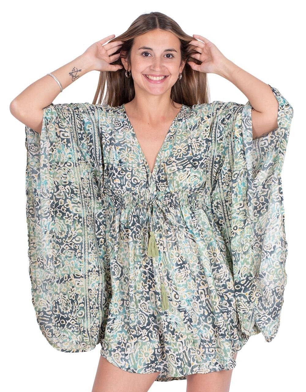 Abito corto in seta stampata con maniche a pipistrello regolabili