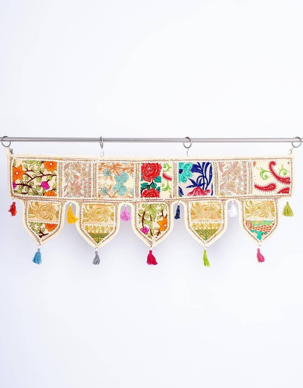 Appendino per porta beige fatto a mano - Toran