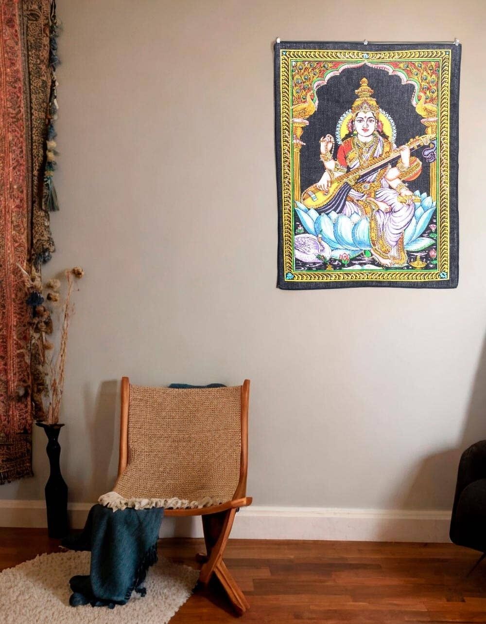 Arazzo della divinità Saraswati con paillettes - Artigianato indiano
