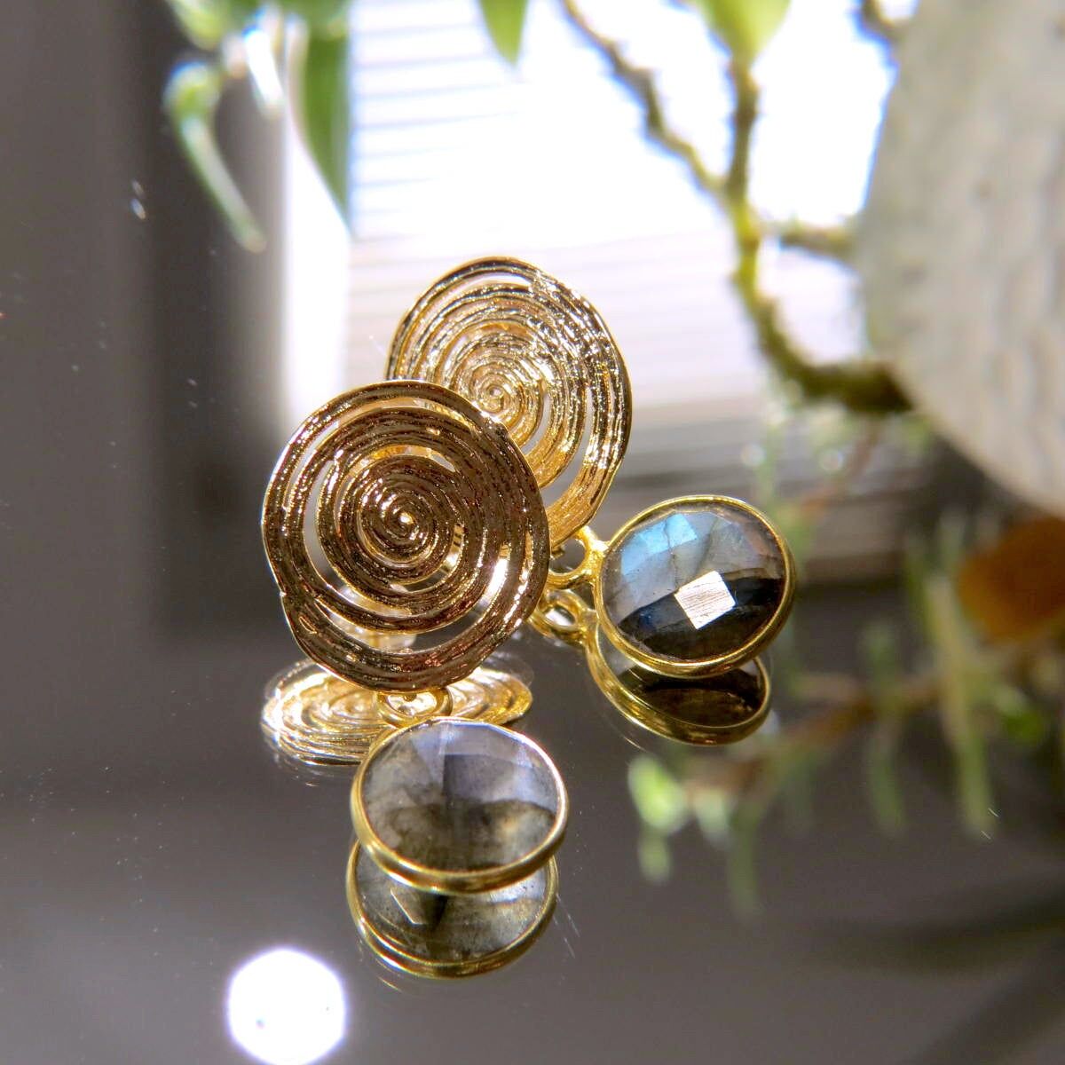 Orecchini "SIENNA" in Labradorite oro zecchino