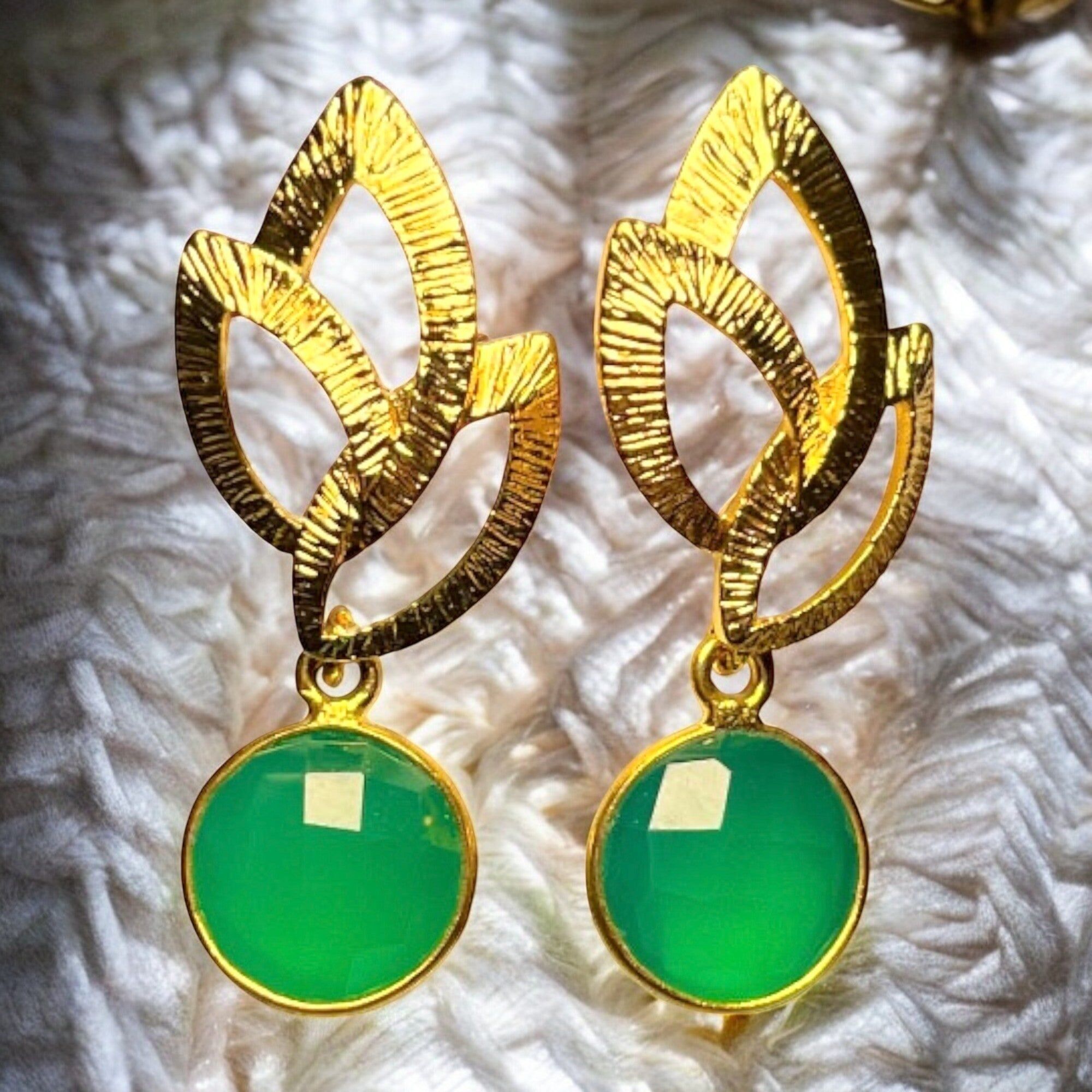 Orecchini "AVERY", oro fino, calcedonio verde