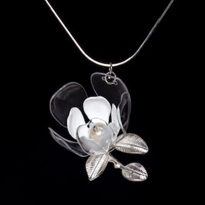 Jasmine Necklace-Silver metal parts