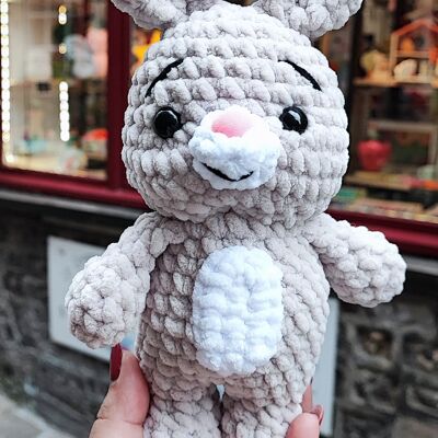 Conejo amigurumi Coco