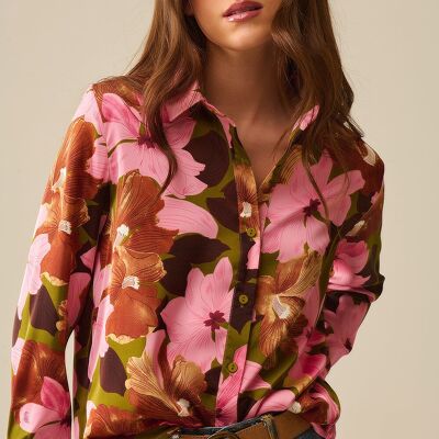 Camisa floral tropical con acabado satinado en verde oliva