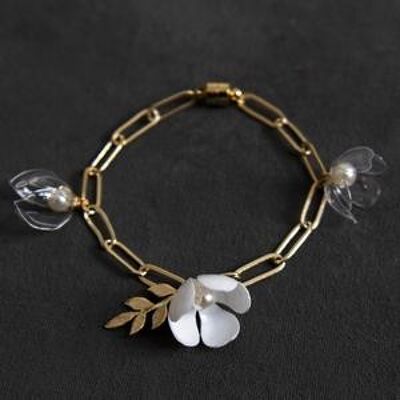 Pulsera de triple flor reciclada