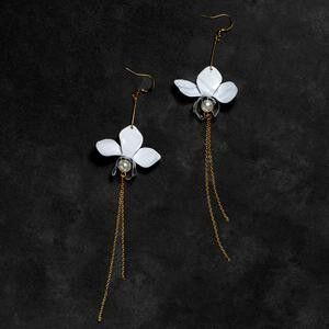 White hot sale orchid earrings