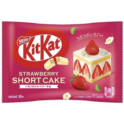 Kit kat strawberry strawberry short cake25