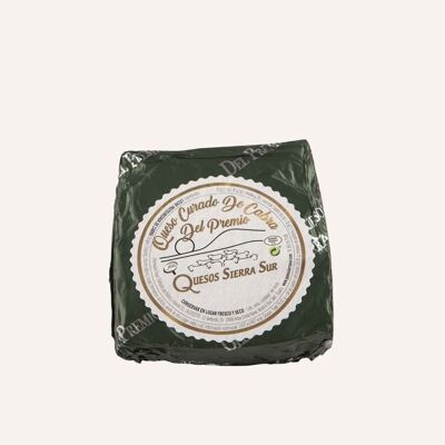 1/4 wedge of large cured goat cheese | Gold World Cheese Awards 2024 | Quesos Sierra Sur