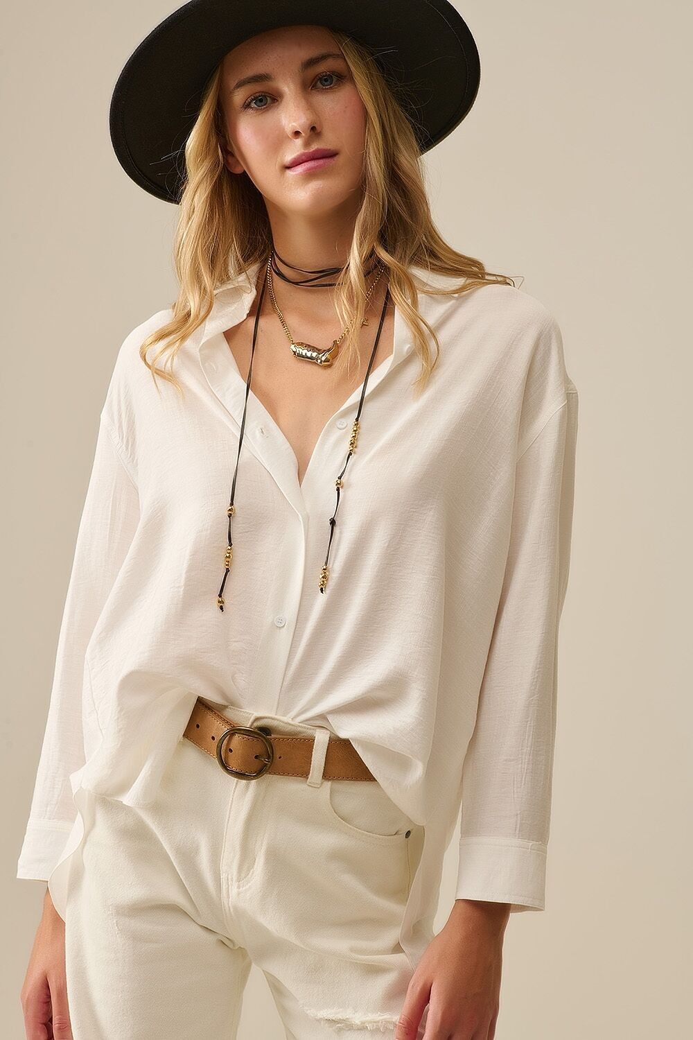 Camicia vestibilità comoda a maniche lunghe in bianco