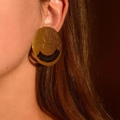 HÉCATE terra cotta clip-on earrings