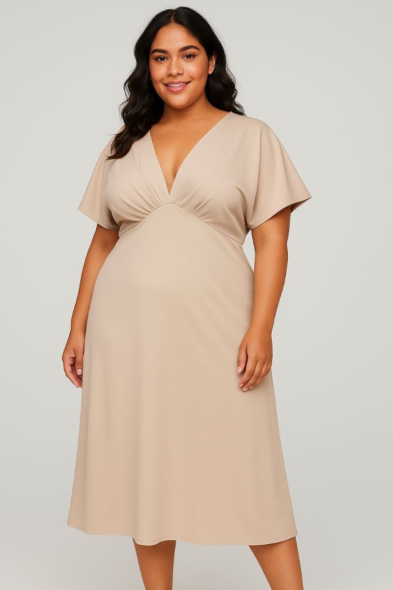 Fließendes V-Ausschnitt-Kleid – minimalistische Eleganz