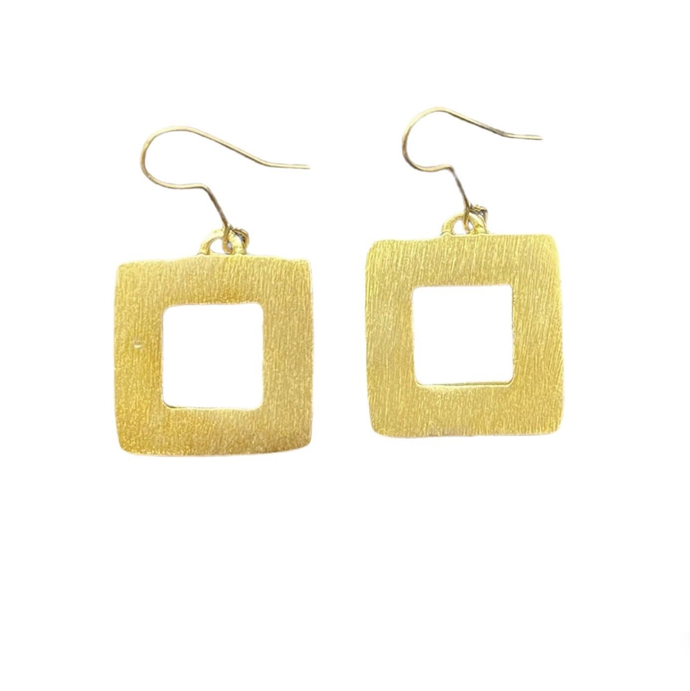 Orecchino pendente quadrato in oro
