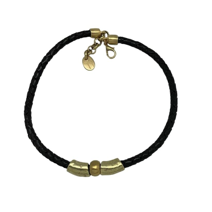 Goldene geflochtene Lederkette