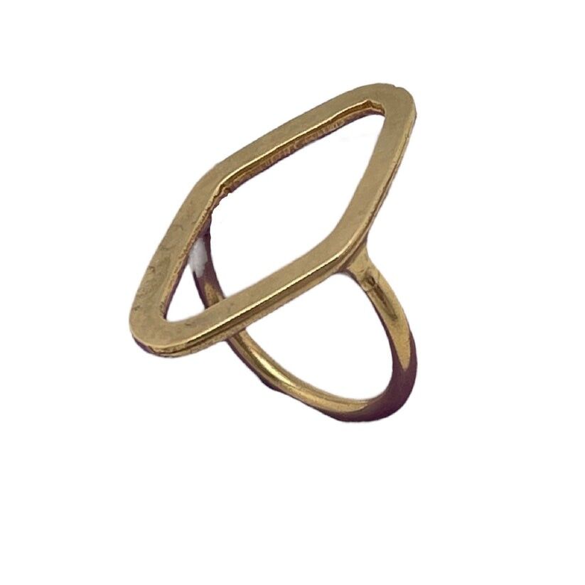 Anello placcato a rombo "Gloria Mago".