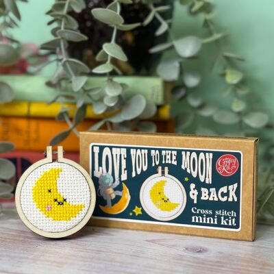 Kit de punto de cruz Mini Matchbox 'Te amo hasta la luna y más allá'