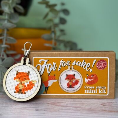 ´¡Por el amor de los zorros!' Kit de punto de cruz Mini Matchbox