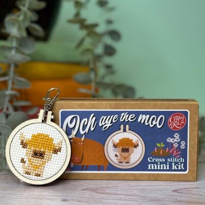 Kit de punto de cruz Mini Matchbox 'Och aye the moo'