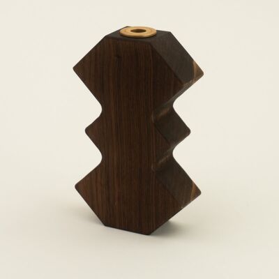 Candelabro y soliflore de nogal estadounidense