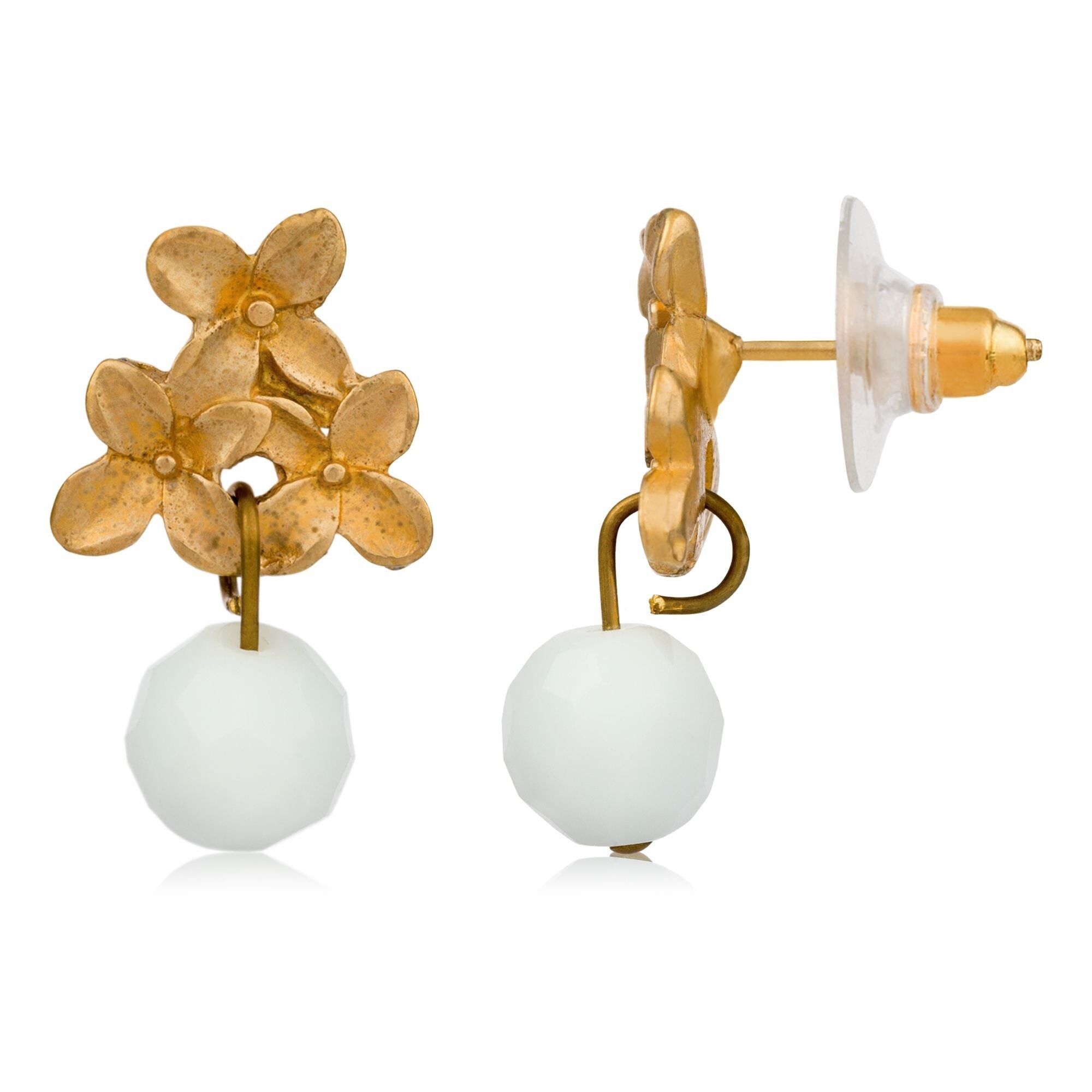 Orecchini in oro con bouquet di cristalli Swarovski bianchi