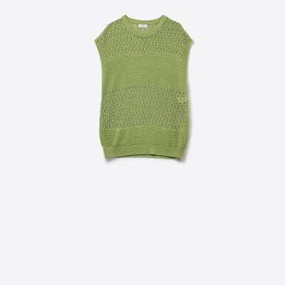 Pull vert en maille douce et ouverte et manches tombantes