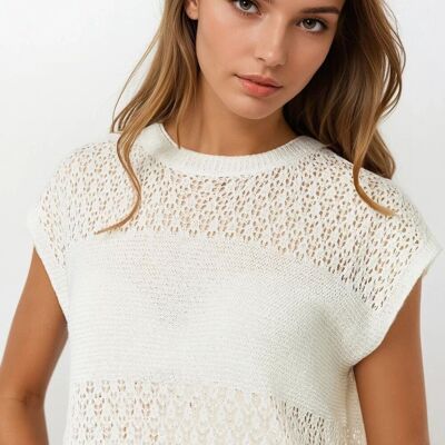 Pull blanc en maille douce et ouverte et manches tombantes