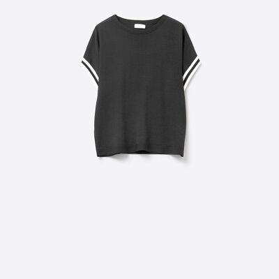 relaxed Sweater In Black with white contrast detail