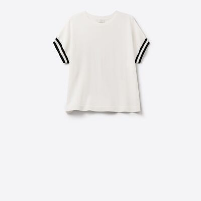 relaxed fit Sweater In White with black contrast detail