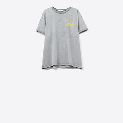 Camiseta gris lavada con gráfico de limón, fabricada en Italia.