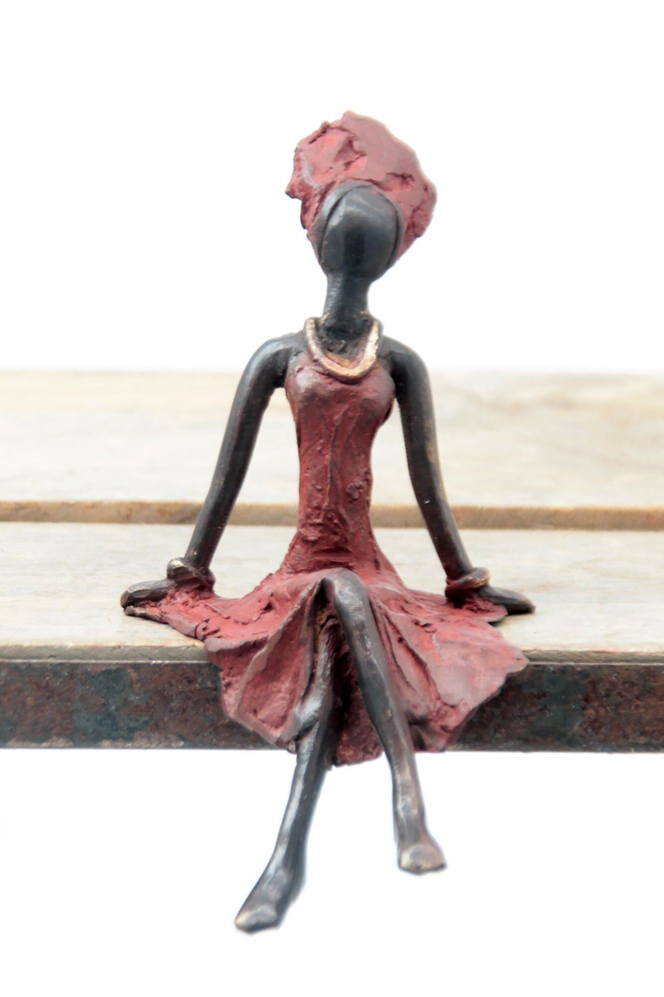 Bronzo seduto 15 cm rosso n°3