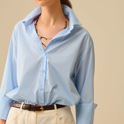 Blue poplin shirt with extra-wide cuffs