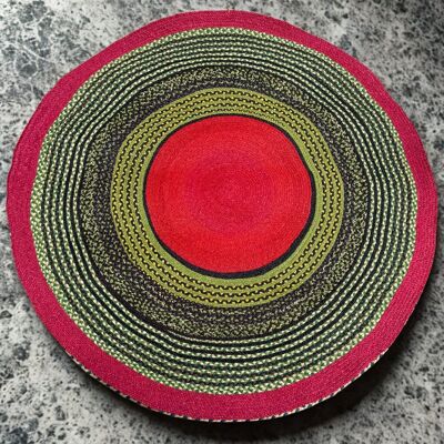 Red, natural, green and black raffia rug – 200 cm