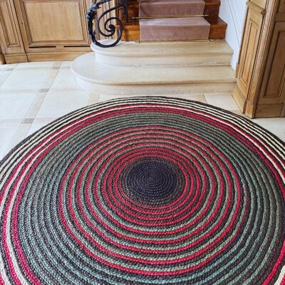 Alfombra de rafia con rayas verdes, rojas y negras – 200 cm