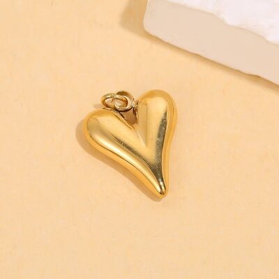 Set di 3 lunghi pendenti a forma di cuore in oro