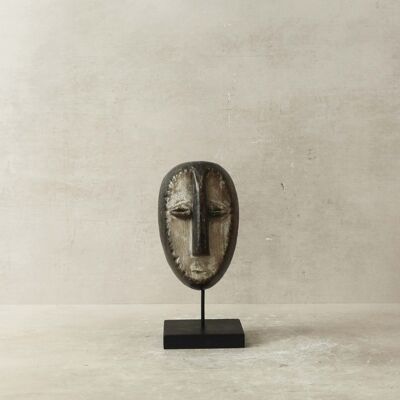 Hand carved African mask small - 60.35