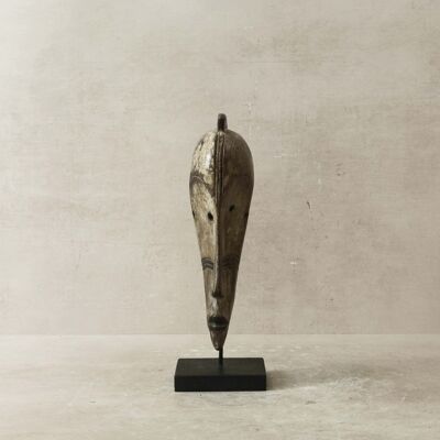 Hand carved African mask small - 60.23