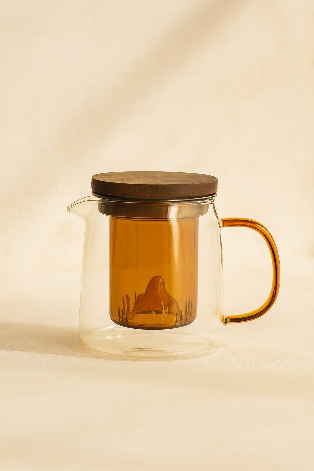 LASKA 450ml Teekanne aus bernsteinfarbenem Borosilikatglas mit Henkel und Teesieb